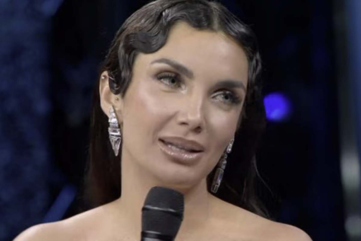 Non c’è Sanremo senza Elettra Lamborghini, e quest'anno la cantante sta già facendo parlare di sé per la sua personalità eccentrica